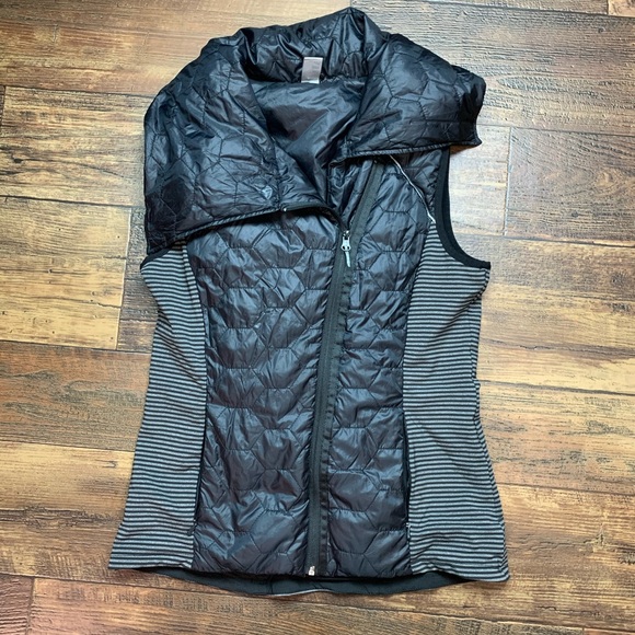 mondetta down vest